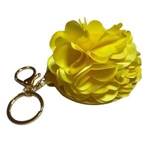 FABRIC FLOWER KEYRING AND MIRROR YELLOW